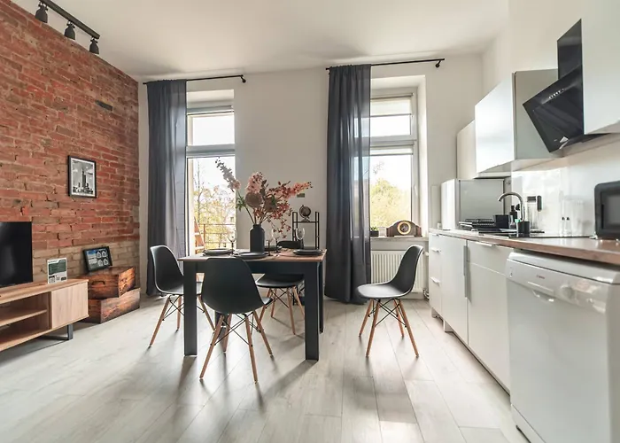 Apartly - Unislawy アパート シュチェチン